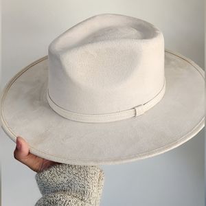 Womens Wide Brim Rancher Hat
